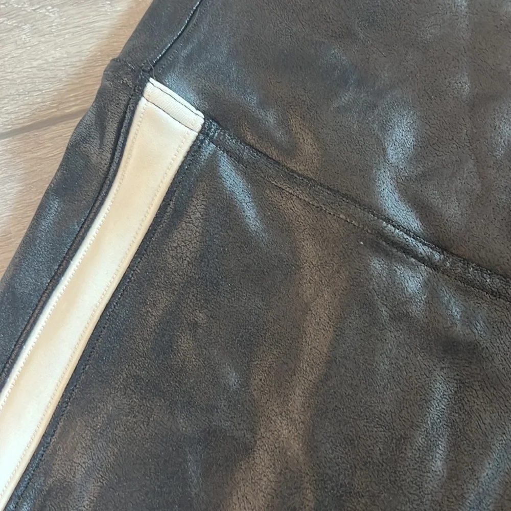 Spanx faux leather black and white stripe leggings - Picture 6 of 8